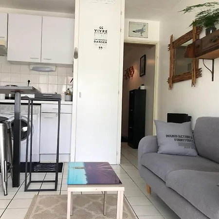 Cosy Avec Balcon, Ideal Pour 2 Pers, - Fr-1-706-32 דירה Châtelaillon-Plage